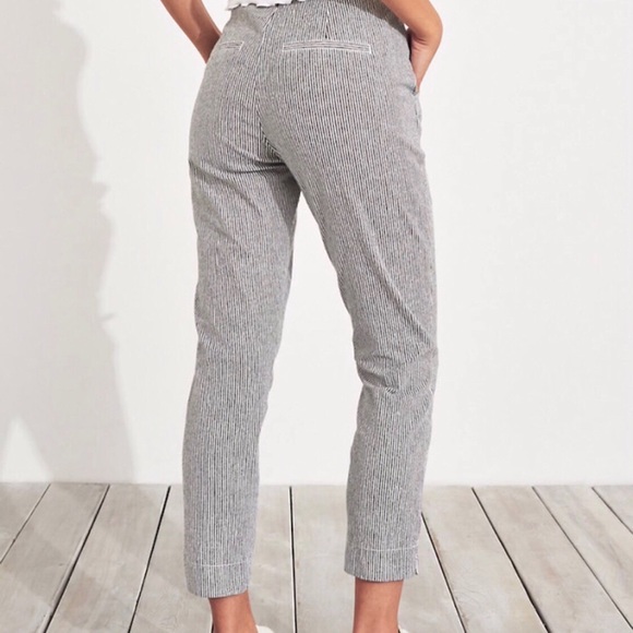 Hollister Striped Crop Tapered Pants - Picture 2 of 9